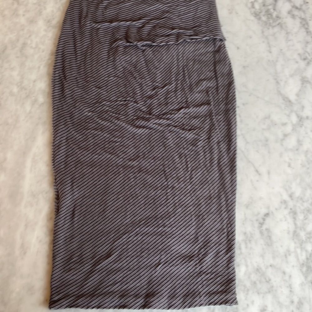 James Perse *SLEEVELESS* Tuck Maxi Dress - Picture 9 of 10